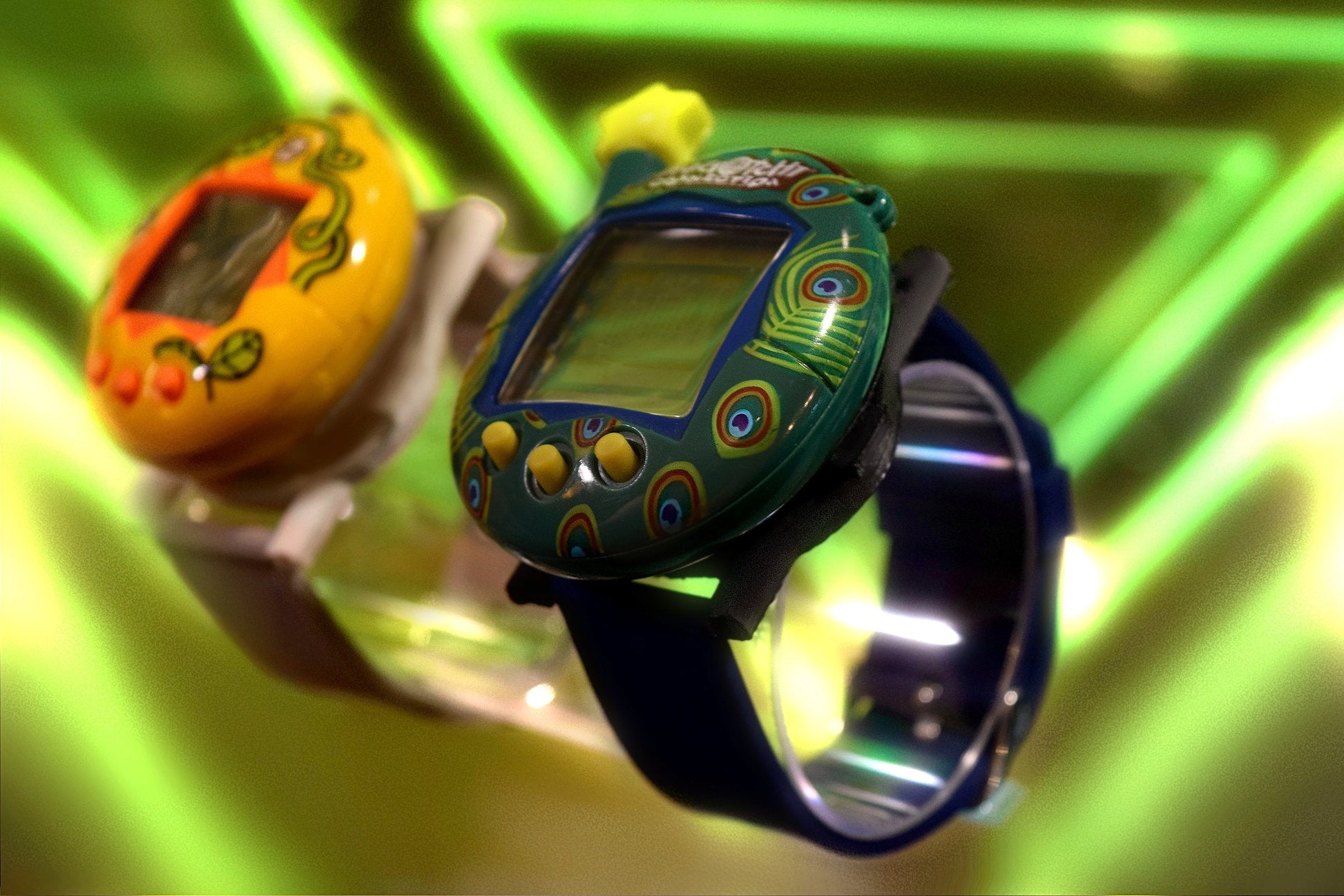 TamaWatchi vPet Adapter - Virtual Pets On Your Wrist! (limited Quantity!)